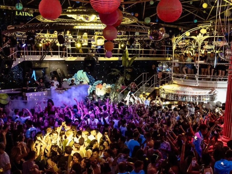 Puro Reggaeton Ibiza Closing Party – Es Paradis