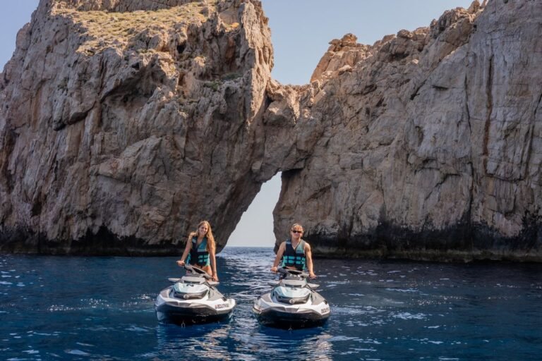 Moto de agua en San Antonio – Ibiza Jet Ski Beach