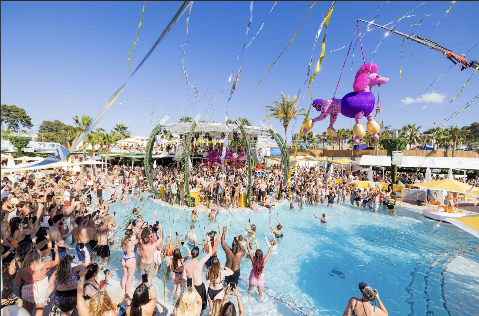 O Beach Ibiza (Ibiza): O Beach Ibiza, Kisstory