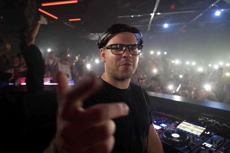 Melvo Baptiste DJ en Ibiza